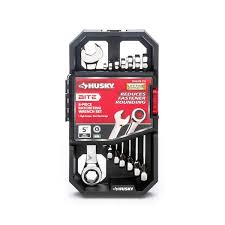 HUSKY 3/8IN DR 7PC FLEX LOCKING RATCHET SET